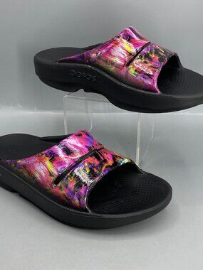 OOFOS OOahh Slide Sandals Womens 6W/4M Pink Walking Travel Ability Slip On